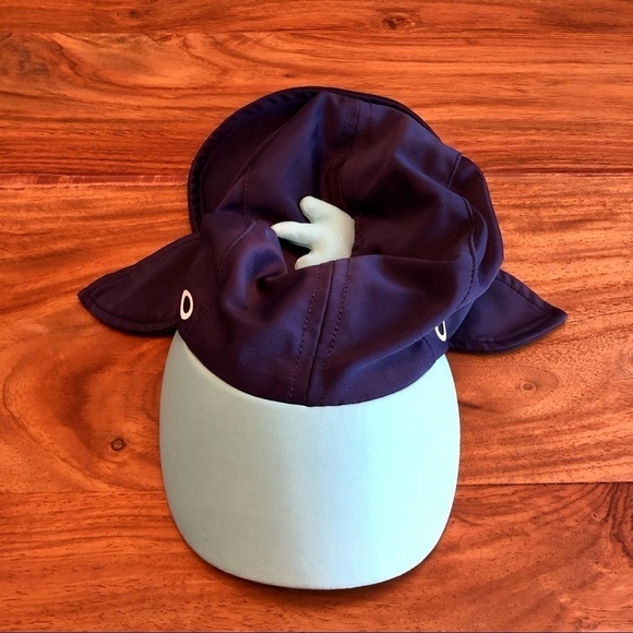 Cat & Jack Toddler Orca Swim Hat - Picture 7 of 8